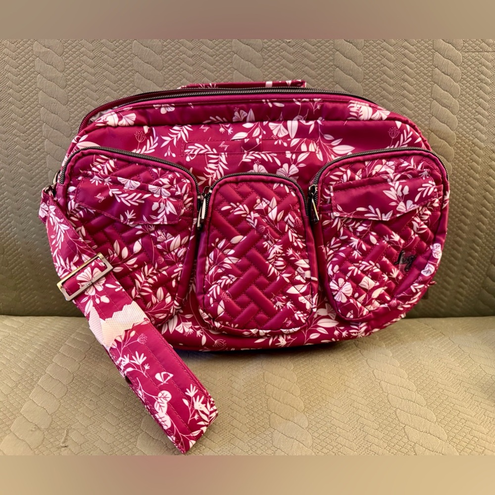 Lug Railcar Flourish Berry Crossbody NWT’s